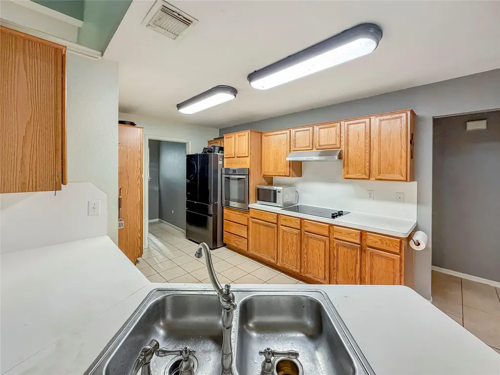 2741 Connie Drive Canyon Lake TX 78133