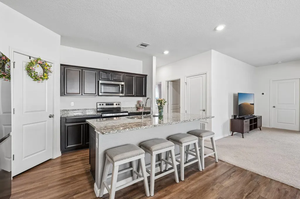 13105 John Calhoun Drive Manor TX 78653