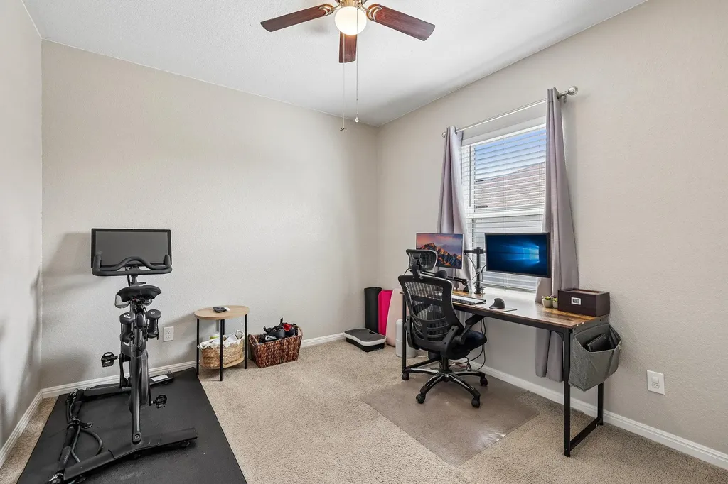 13105 John Calhoun Drive Manor TX 78653