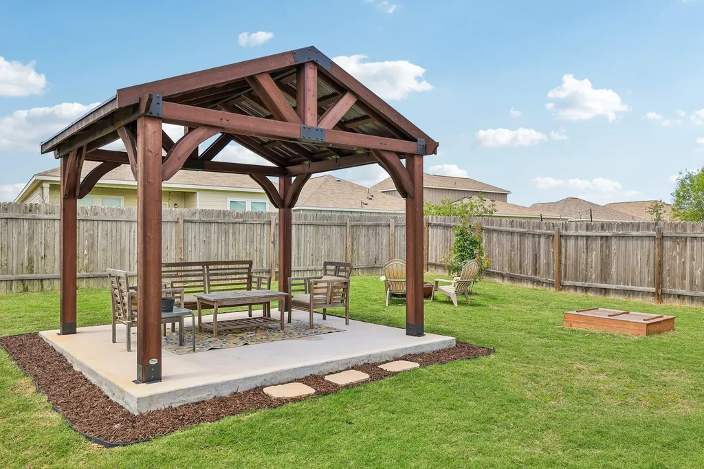 13105 John Calhoun Drive Manor TX 78653