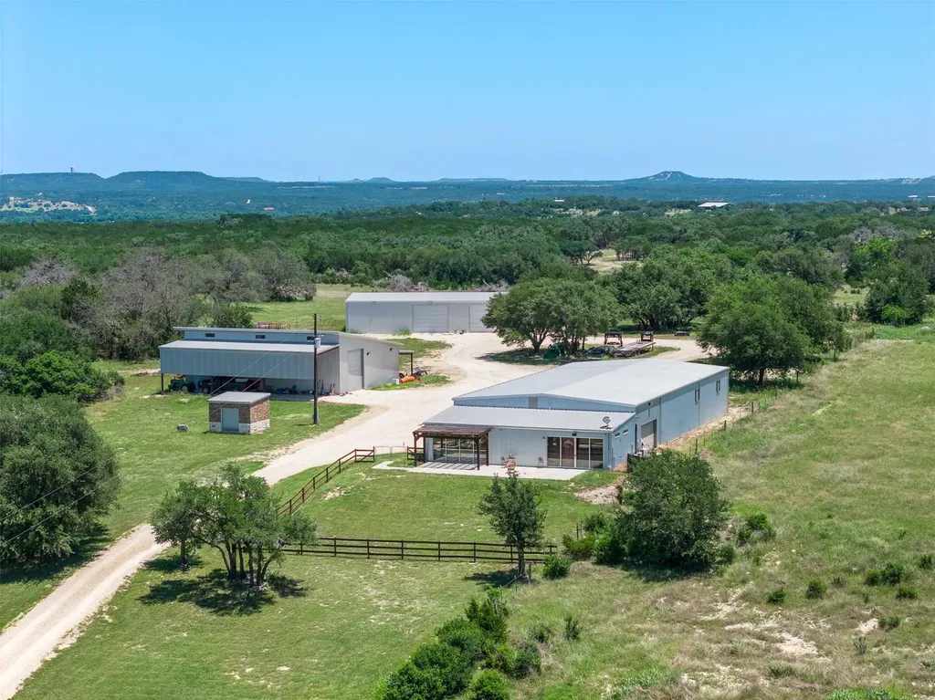 8845 Fm 2657 Briggs TX 78608