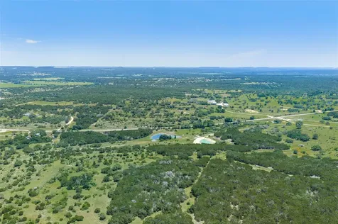 8845 Fm 2657 Briggs TX 78608