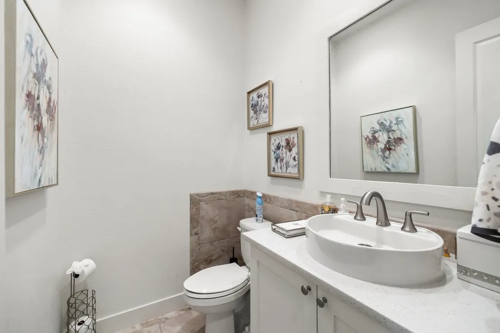 2606 Deep Canyon Horseshoe Bay TX 78657