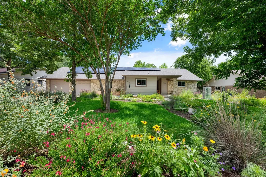 7218 S Brook Drive Austin TX 78736
