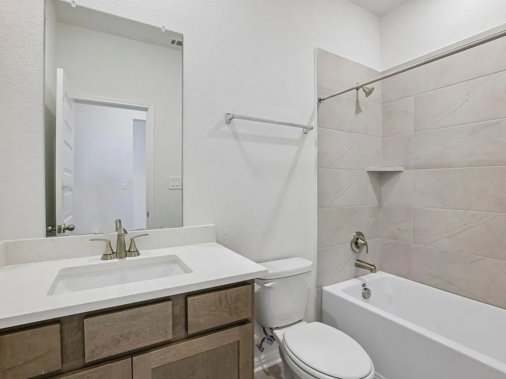 808 Loriner Way Liberty Hill TX 78642
