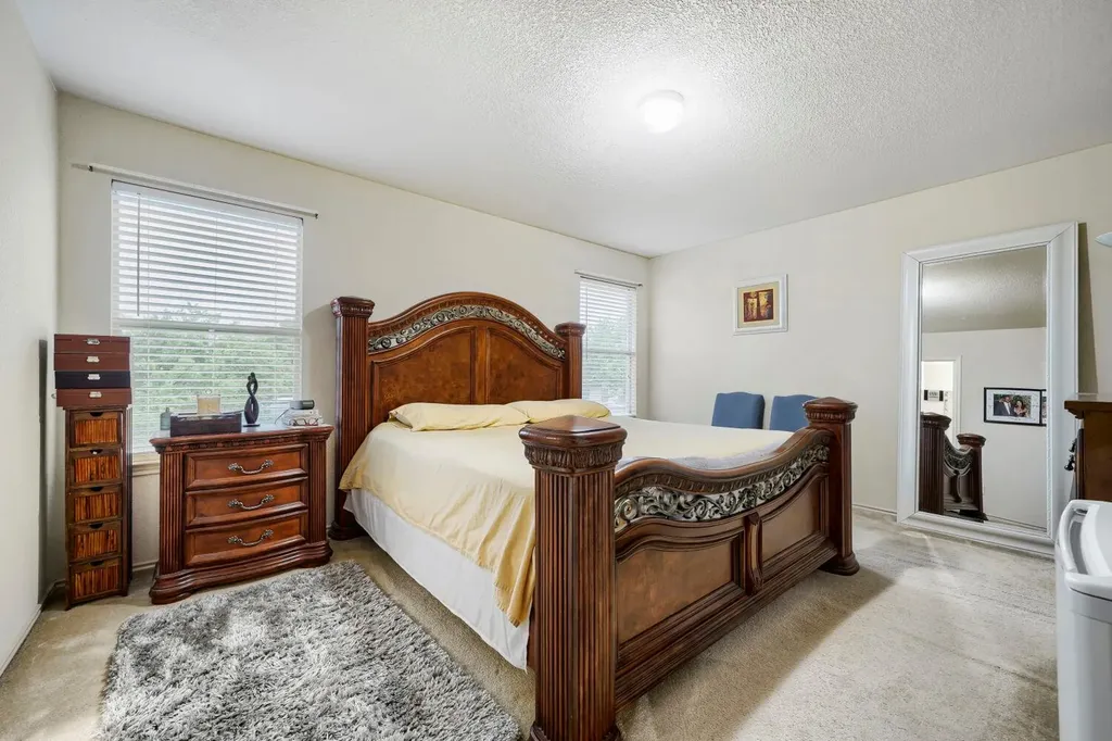 1017 Coronation Way Pflugerville TX 78660