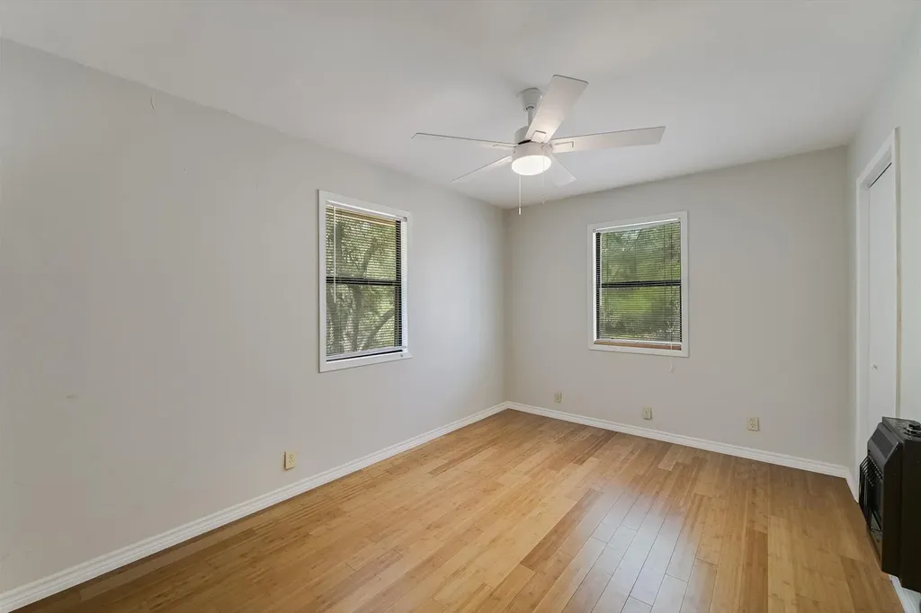 4553 Mccall Creek Road Blanco TX 78606
