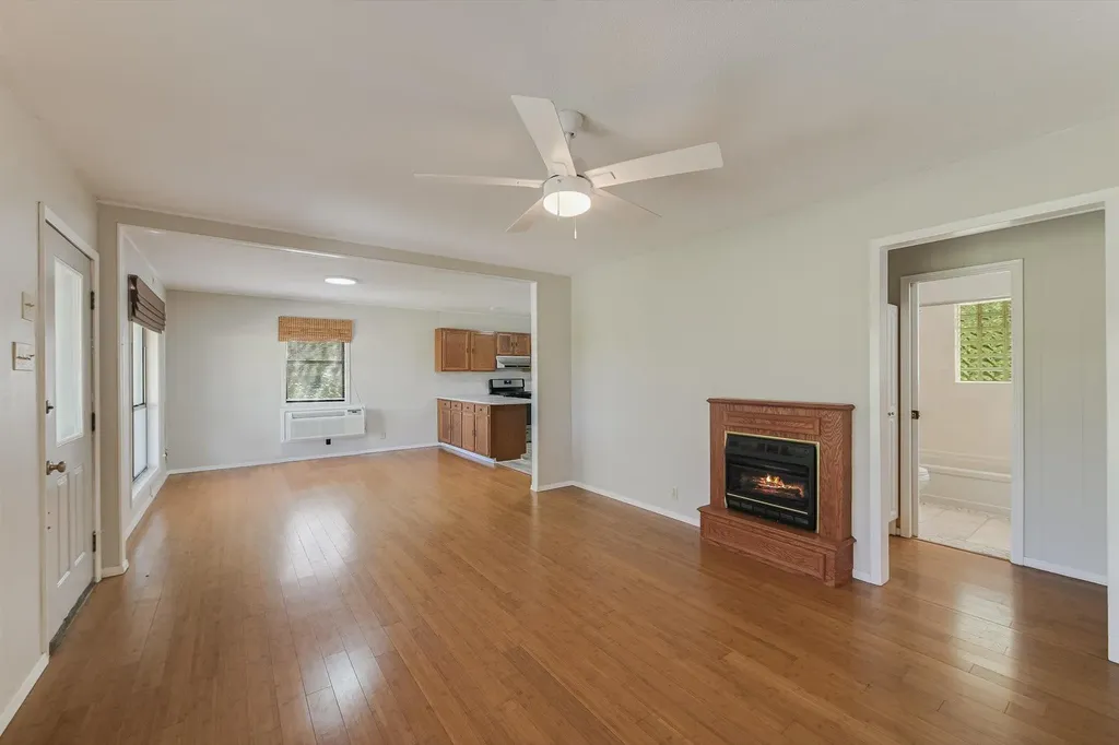 4553 Mccall Creek Road Blanco TX 78606