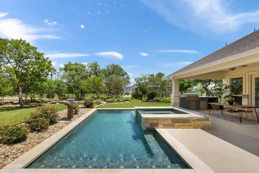 2120 High Lonesome Drive Leander TX 78641