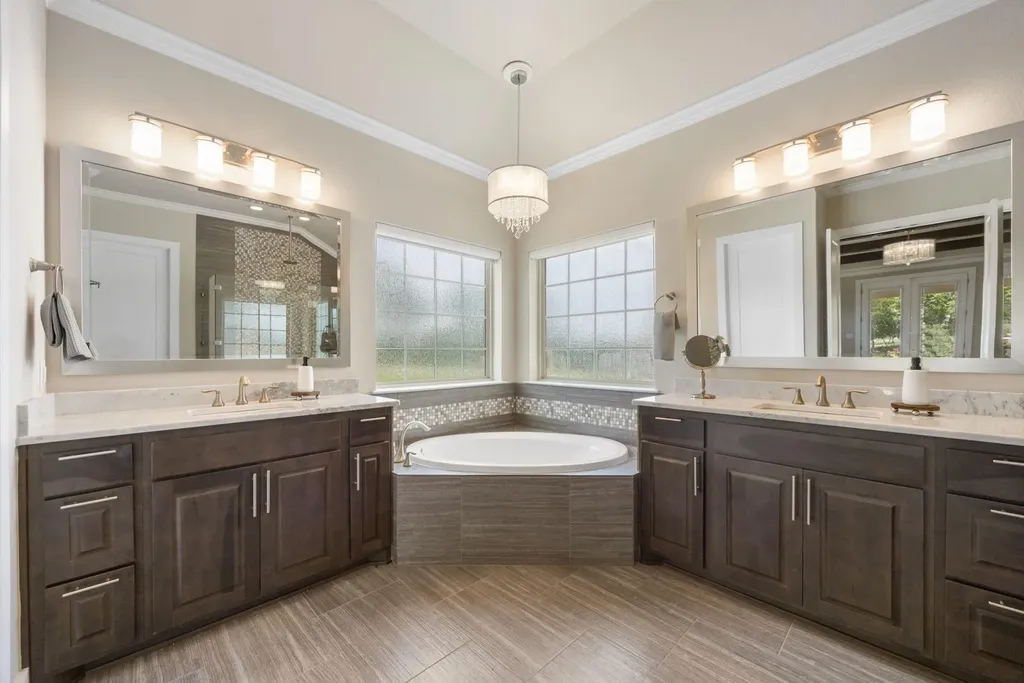 2120 High Lonesome Drive Leander TX 78641