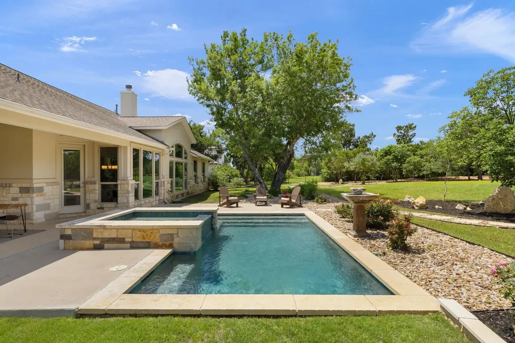 2120 High Lonesome Drive Leander TX 78641