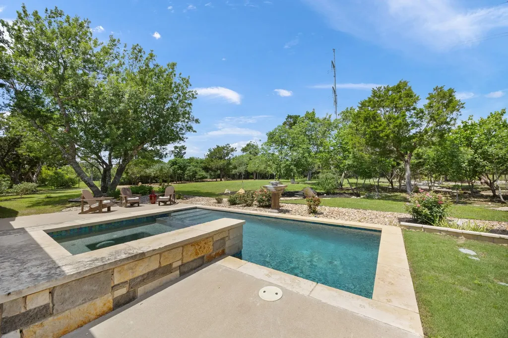 2120 High Lonesome Drive Leander TX 78641