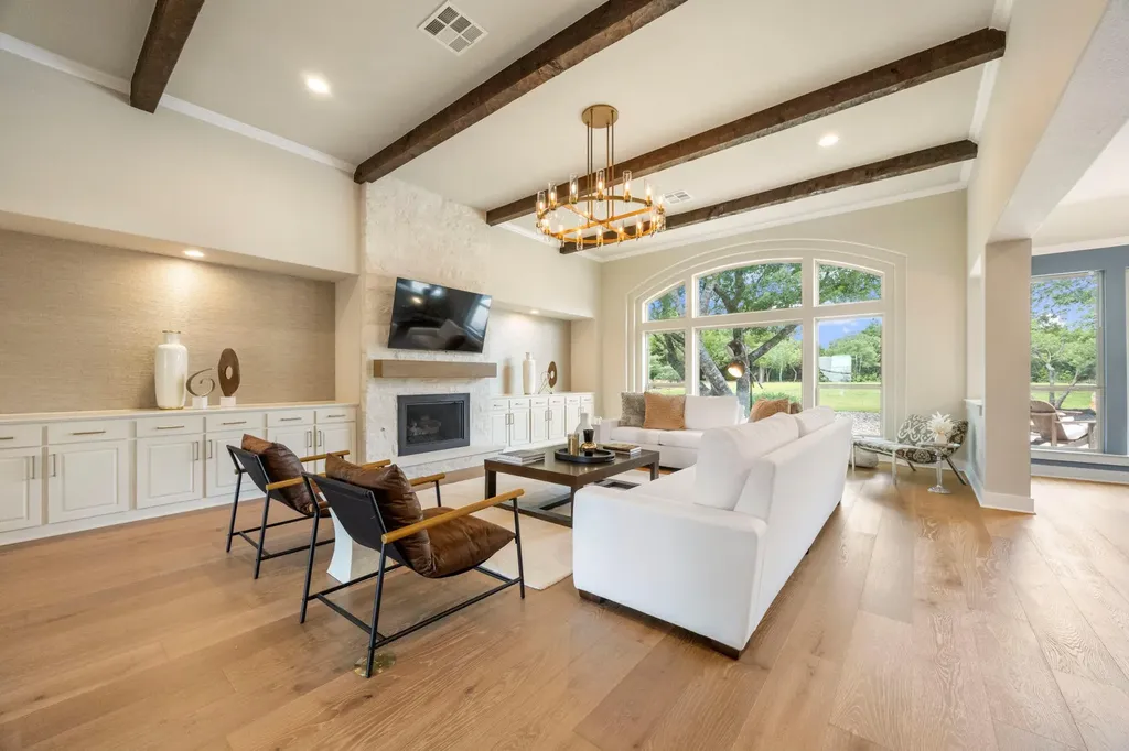 2120 High Lonesome Drive Leander TX 78641
