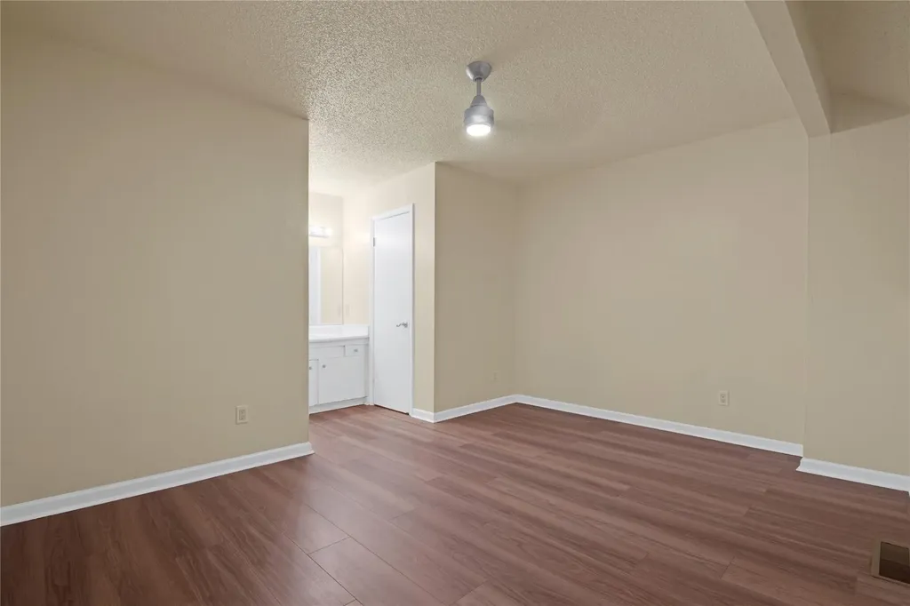 3454 Willowrun Drive Austin TX 78704