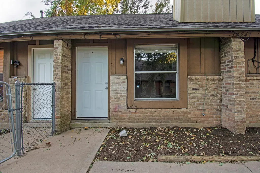 3454 Willowrun Drive Austin TX 78704