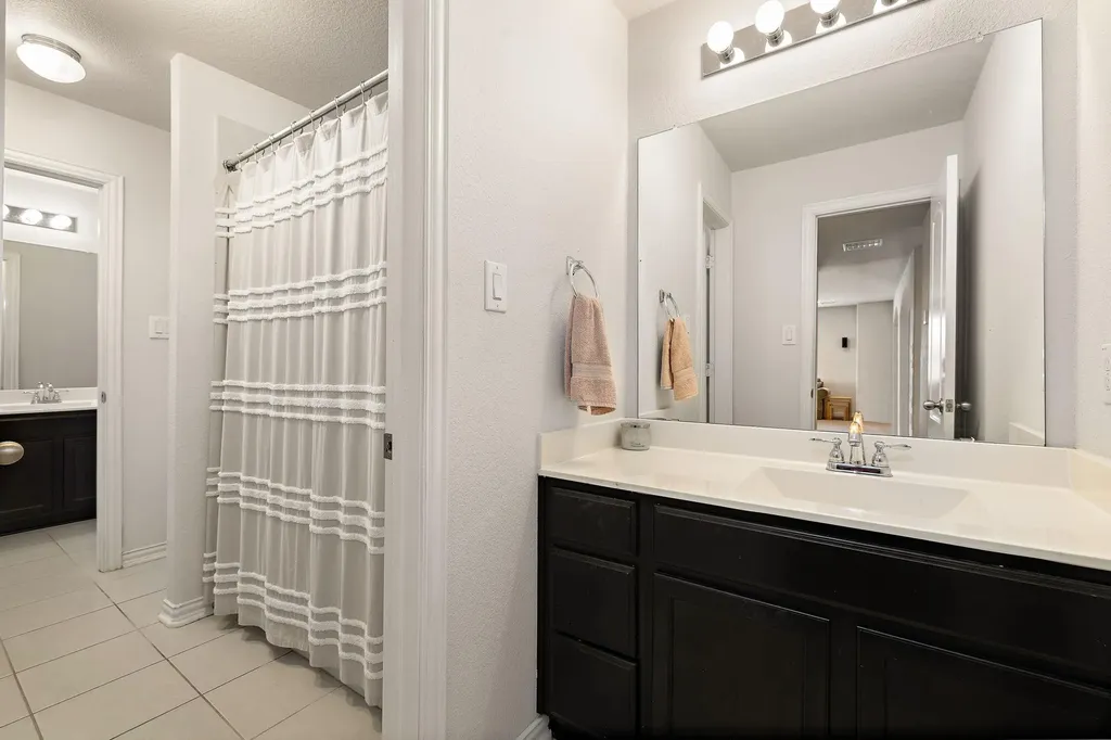 223 Volterra Cove Georgetown TX 78628