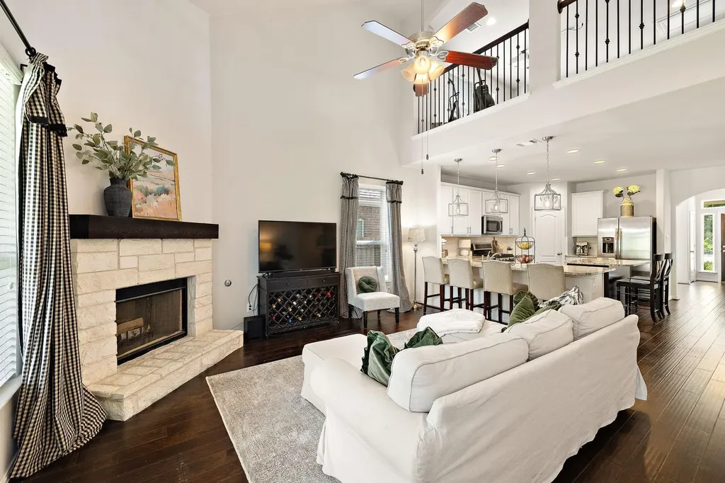 223 Volterra Cove Georgetown TX 78628