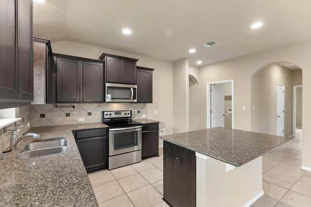 18816 Keeli Lane Pflugerville TX 78660