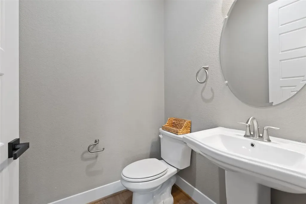 1608 Carmine Drive Leander TX 78641