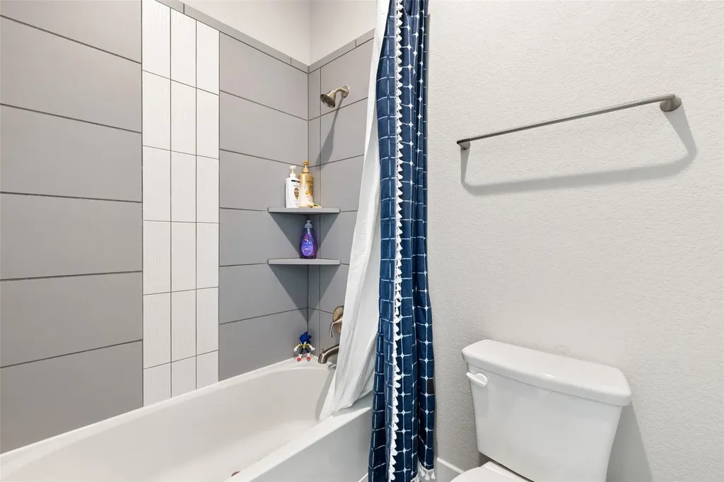1608 Carmine Drive Leander TX 78641