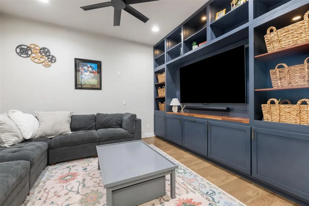 1608 Carmine Drive Leander TX 78641
