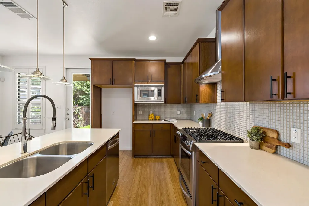 3001 Corbin Lane Austin TX 78704