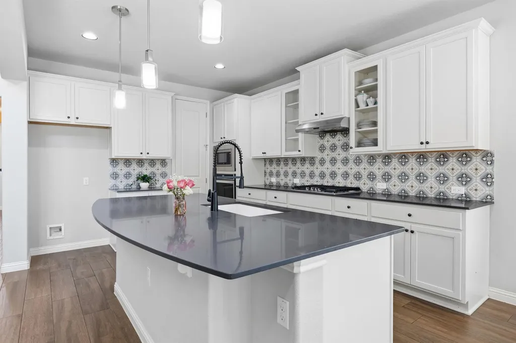 2209 Littleleaf Lane Leander TX 78641