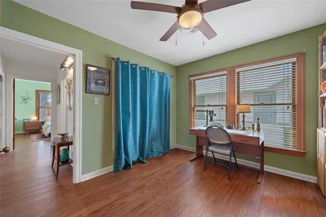 5114 Caswell Avenue Austin TX 78751