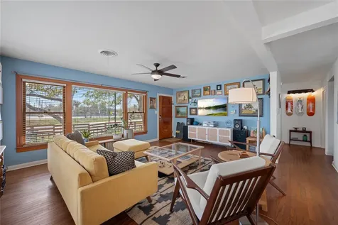 5114 Caswell Avenue Austin TX 78751