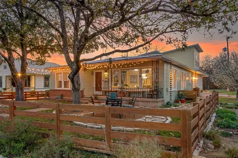 5114 Caswell Avenue Austin TX 78751