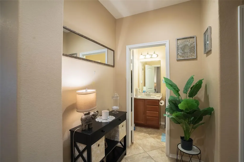 862 Apricot Drive Kyle TX 78640