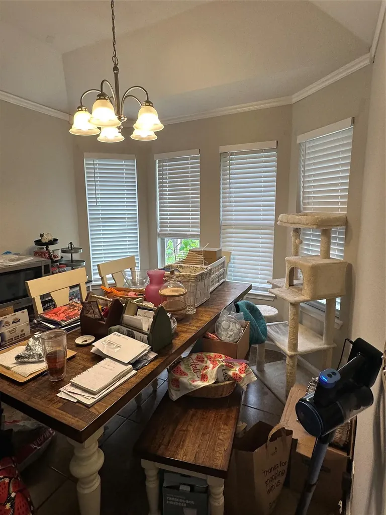 908 Honeysuckle Drive Leander TX 78641