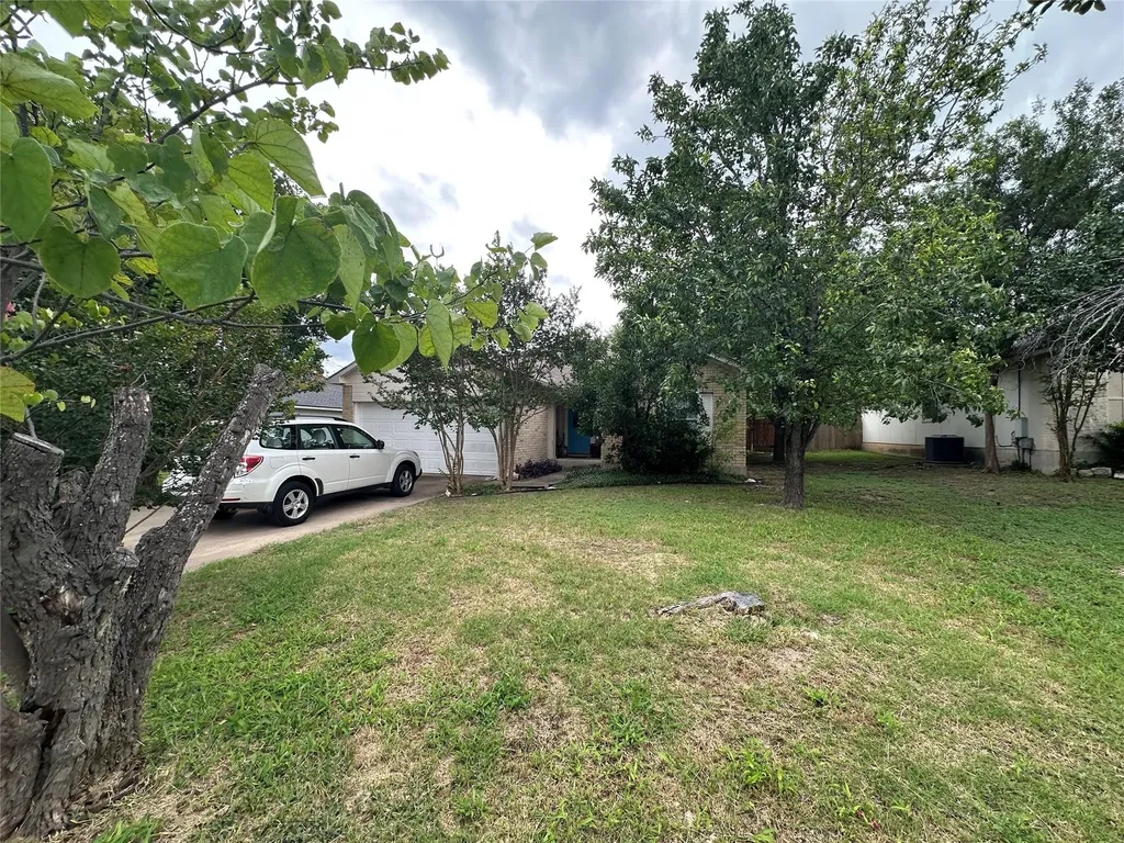 908 Honeysuckle Drive Leander TX 78641