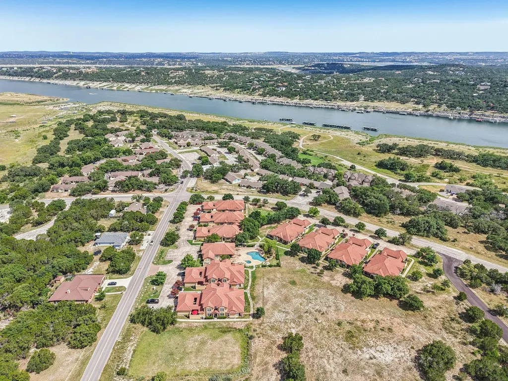 2010 American Drive Lago Vista TX 78645