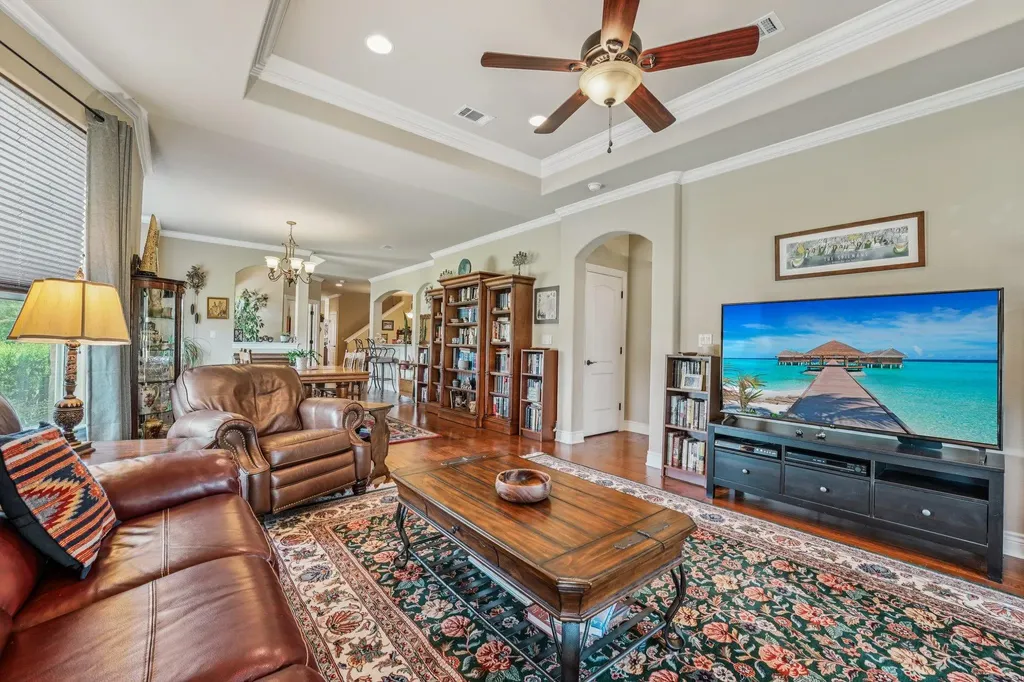 2010 American Drive Lago Vista TX 78645