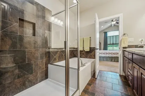 2010 American Drive Lago Vista TX 78645