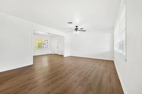 1318 Live Oak Drive Belton TX 76513