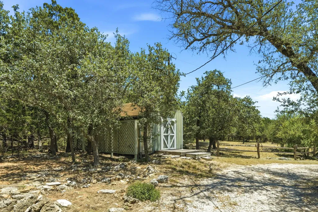 2824 Lost Oak Cv Cove Georgetown TX 78628