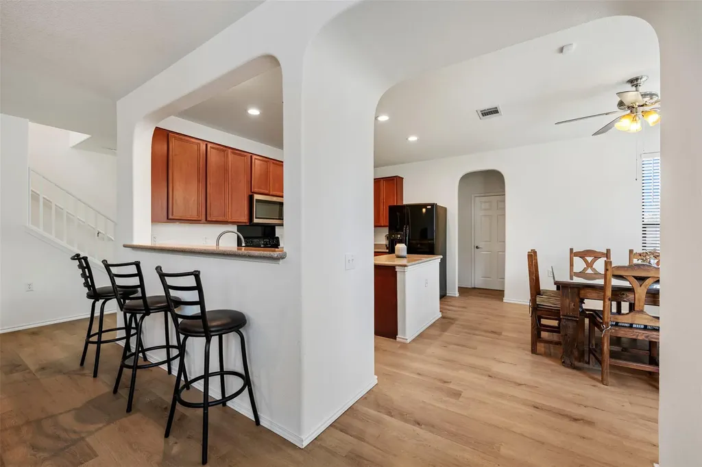 6317 Baythorne Drive Austin TX 78747