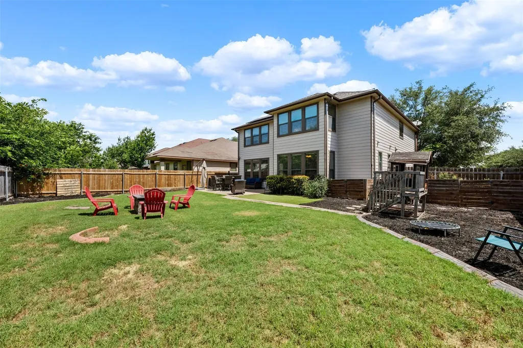 6317 Baythorne Drive Austin TX 78747