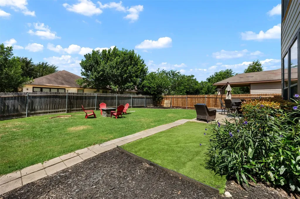 6317 Baythorne Drive Austin TX 78747