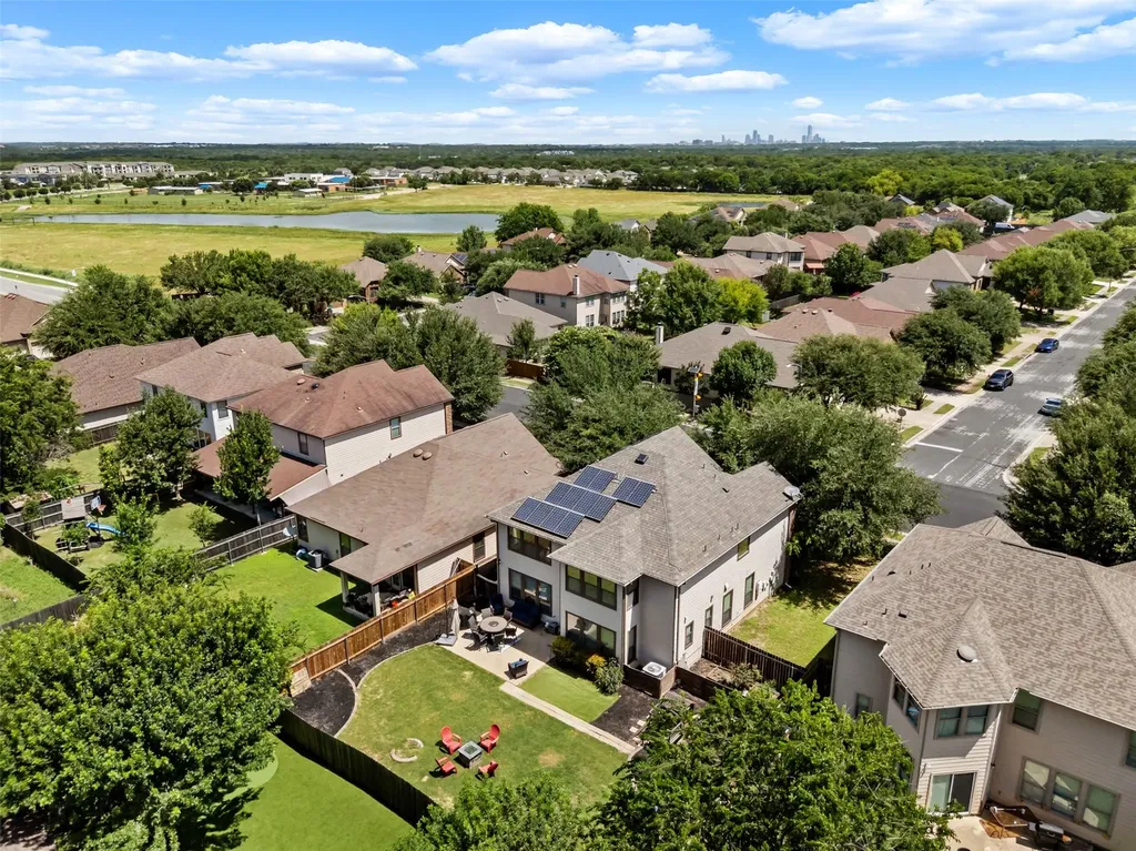 6317 Baythorne Drive Austin TX 78747