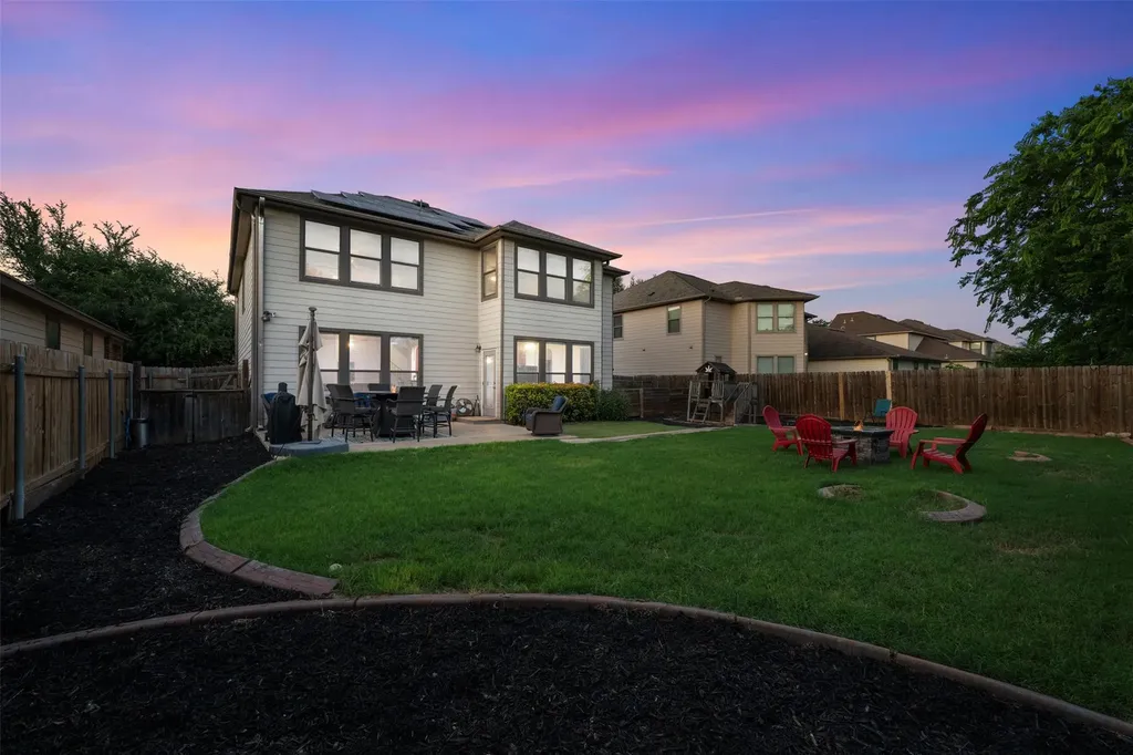 6317 Baythorne Drive Austin TX 78747
