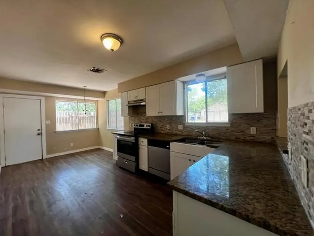 900 Fieldwood Drive Austin TX 78758