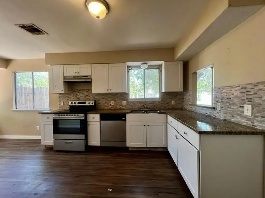 900 Fieldwood Drive Austin TX 78758
