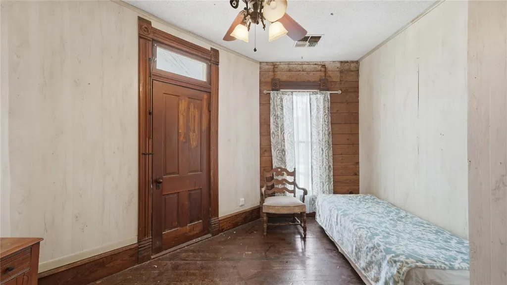 503 Main Street Martindale TX 78655