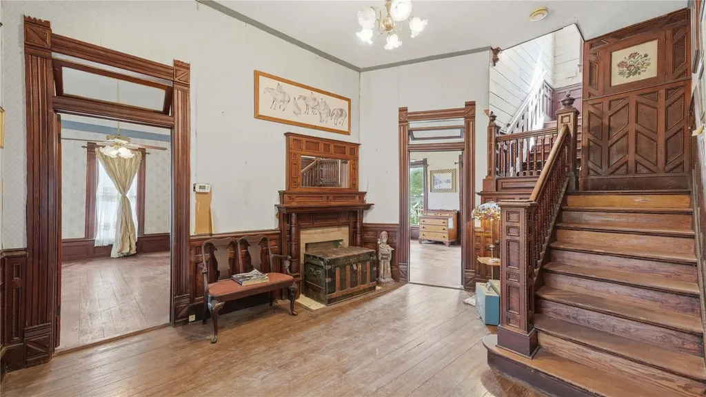 503 Main Street Martindale TX 78655