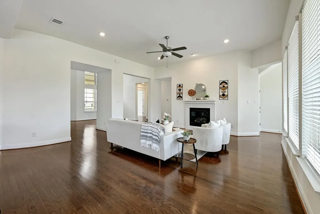 5704 Monrovia Lane Pflugerville TX 78660