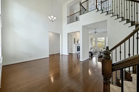5704 Monrovia Lane Pflugerville TX 78660