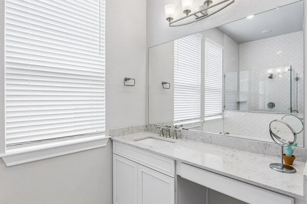 7708 Alouette Drive Austin TX 78738